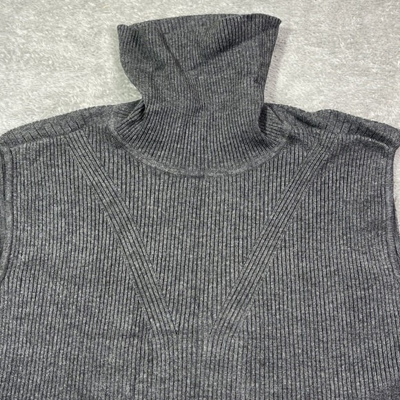 C Est. 1946 Gray Sleeveless Turtleneck Sweater Ribbed Knit High Neck Extra Large - Picture 1 of 8